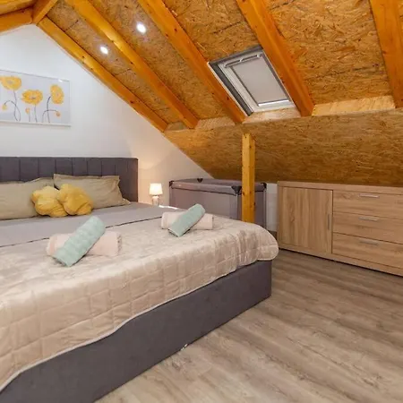 Toni 别墅 Kaštel Stari